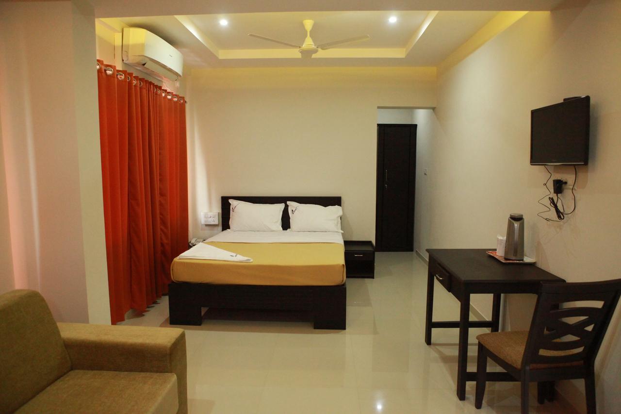 Riva Residency Hotel Palakkad Exterior foto